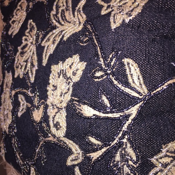 Black & Tan Tapestry Double handle Handbag - Picture 4 of 8